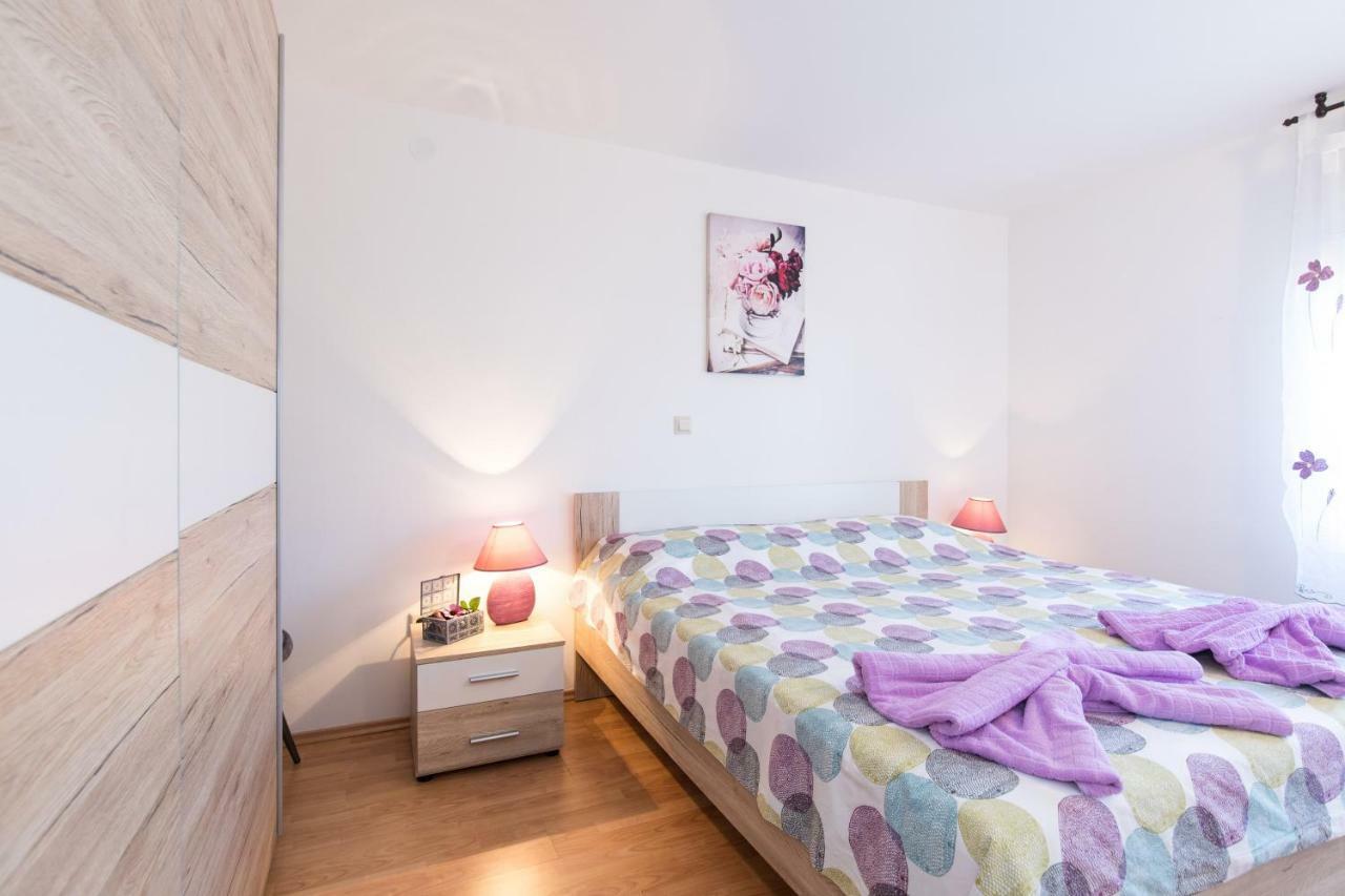 Apartment Adrijana فربنيك المظهر الخارجي الصورة